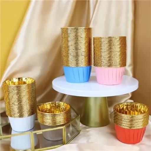 Metallic Gold Foil Liners (50pcs)
